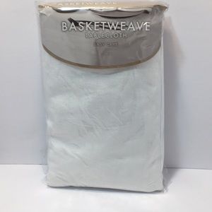 New BasketWeave easy care tablecloth